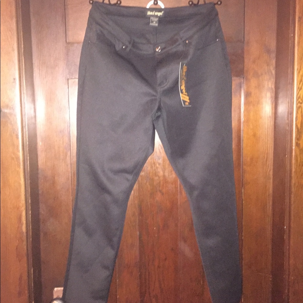 Two pairs brand new skinny pant
